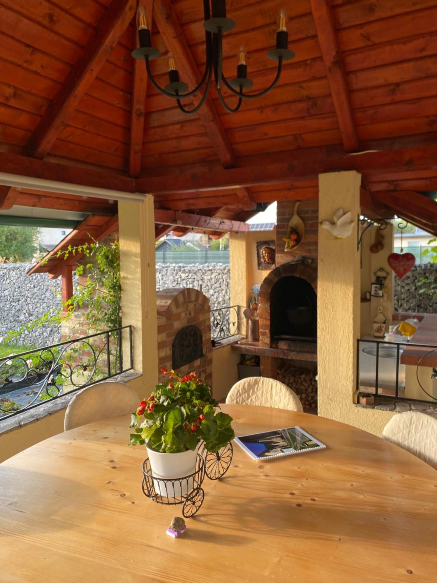 Casa Moldovan ออคนาชูกาแต็ก ภายนอก รูปภาพ